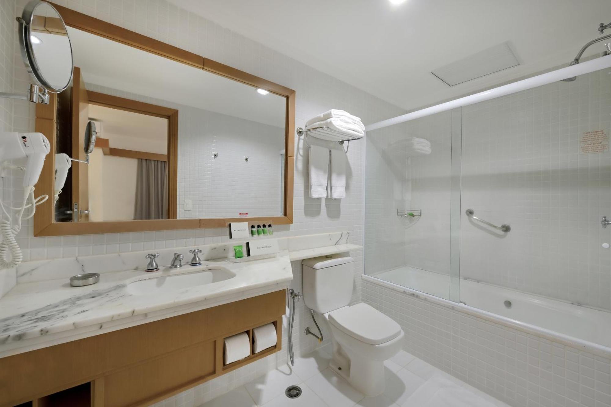 Araucaria Plaza Hotel Ribeirão Preto Exterior foto