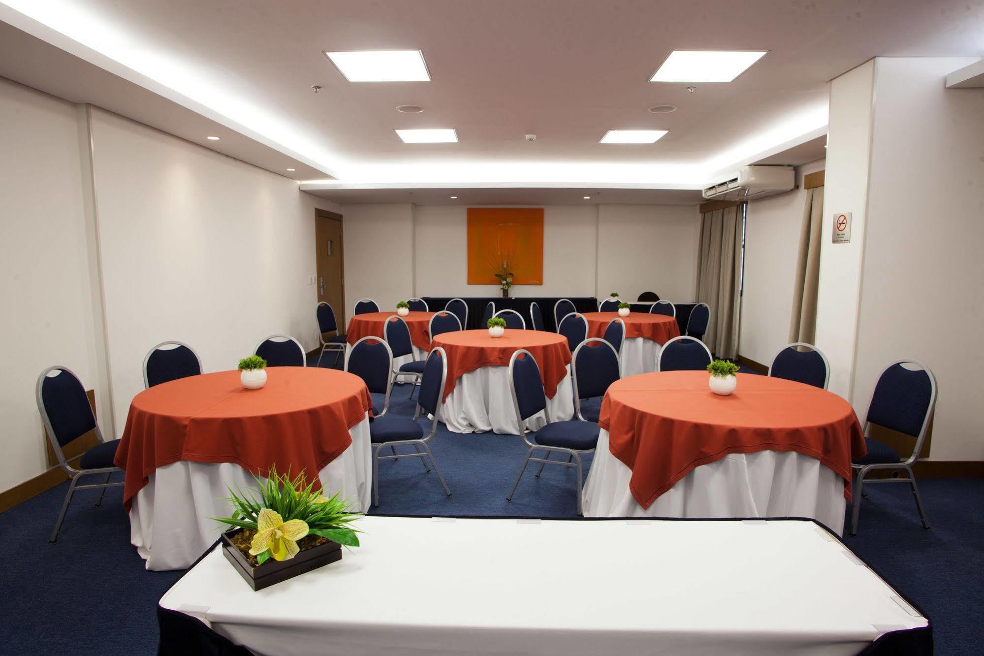 Araucaria Plaza Hotel Ribeirão Preto Exterior foto